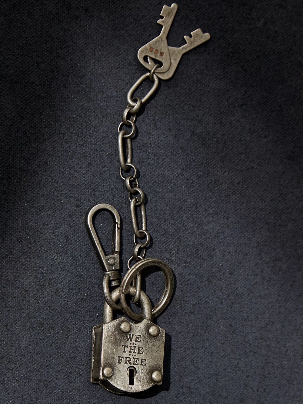 We the Free Lock Keychain 🔥 - Picture 15 of 15